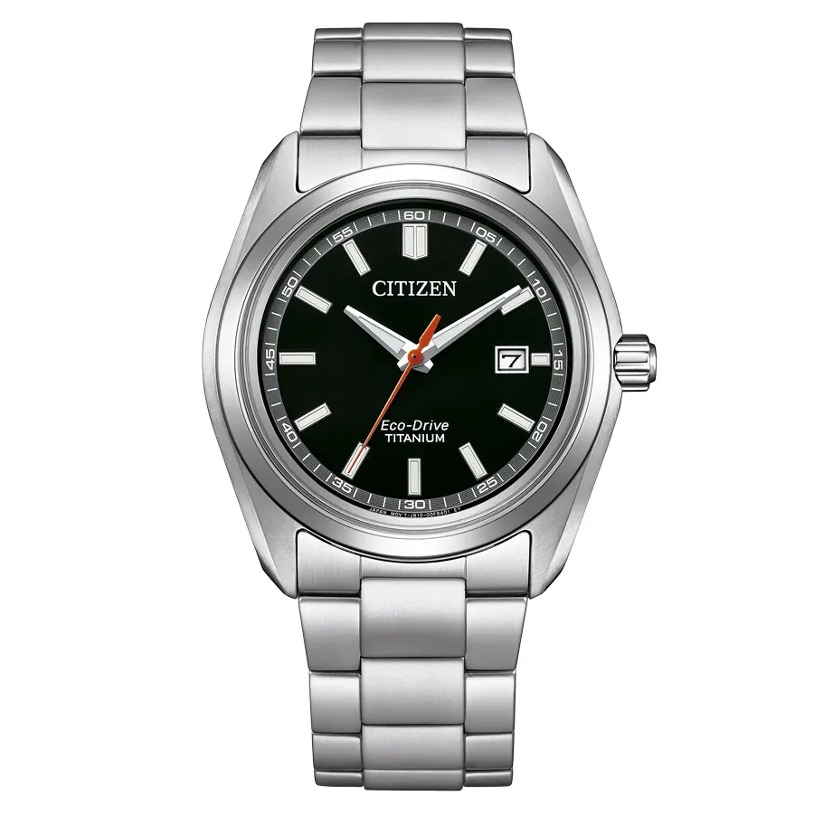 Vista frontal completa del reloj, centrado sobre fondo blanco, con brazalete y caja de acabado metálico.
