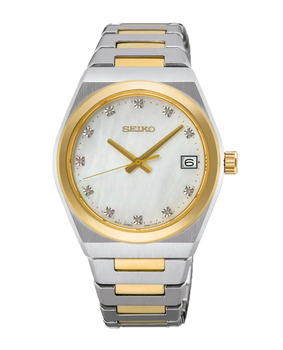 Vista frontal de reloj bicolor sobre fondo blanco, con esfera blanca y brazalete de acero integrado.