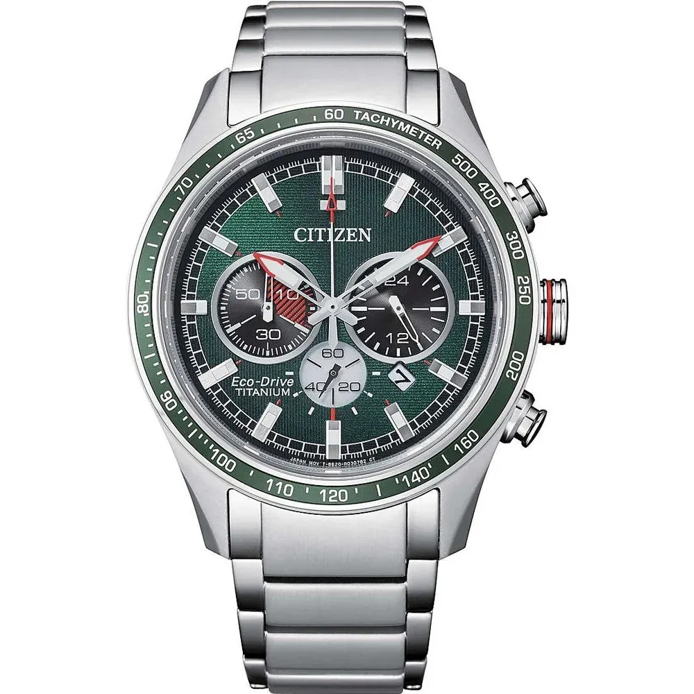 Vista frontal completa del reloj con esfera verde y brazalete plateado sobre fondo blanco