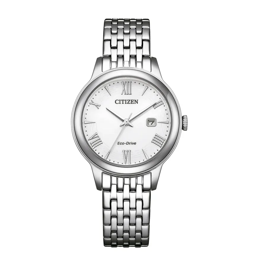 Vista frontal completa del reloj con brazalete de acero y esfera blanca sobre fondo blanco.