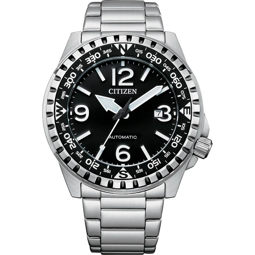 Frontansicht der Uhr auf weißem Hintergrund, mit schwarzem Zifferblatt und Edelstahlarmband.