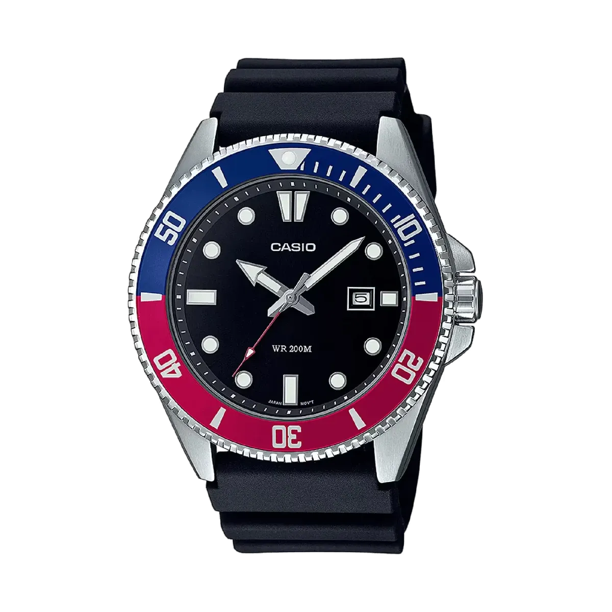 Vista frontal centrada del reloj sobre fondo negro, destacando la esfera negra y el bisel bicolor azul y rojo.