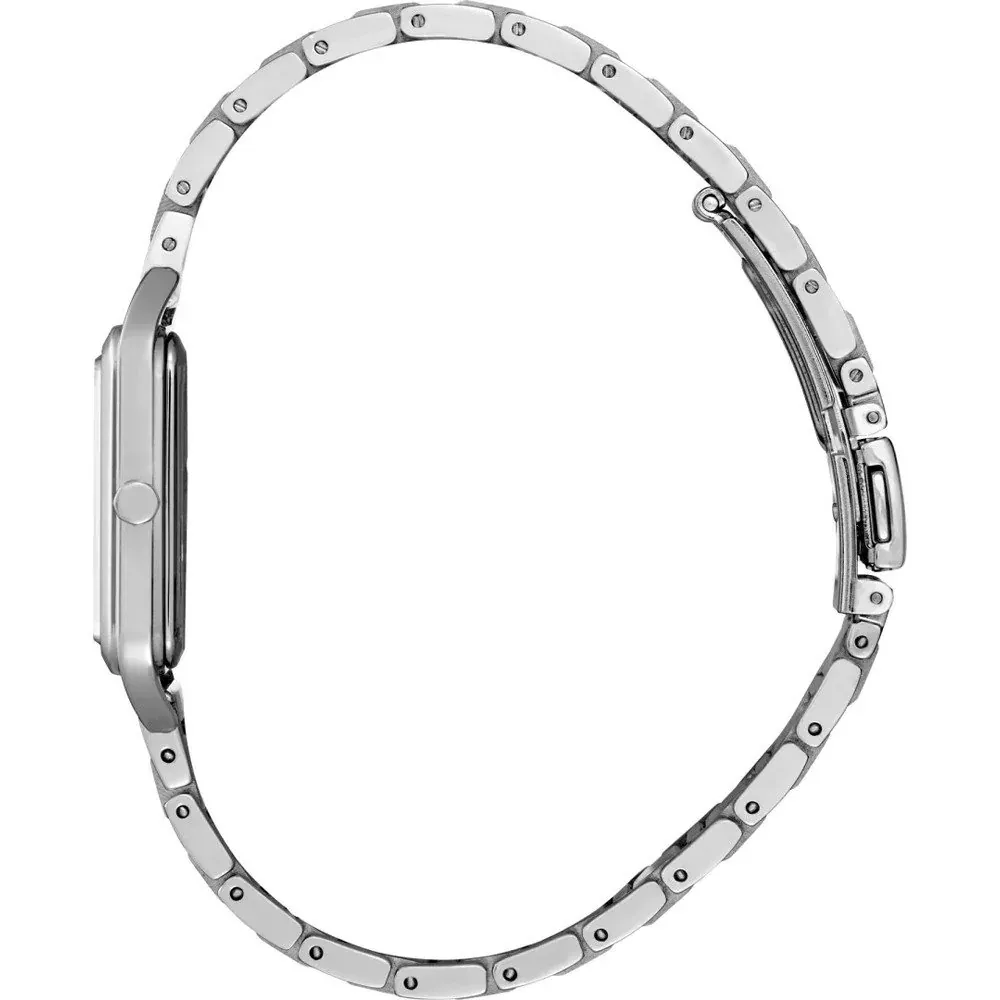 Zijaanzicht van het horloge, profiel van de kast en zilverkleurige stalen band op witte achtergrond