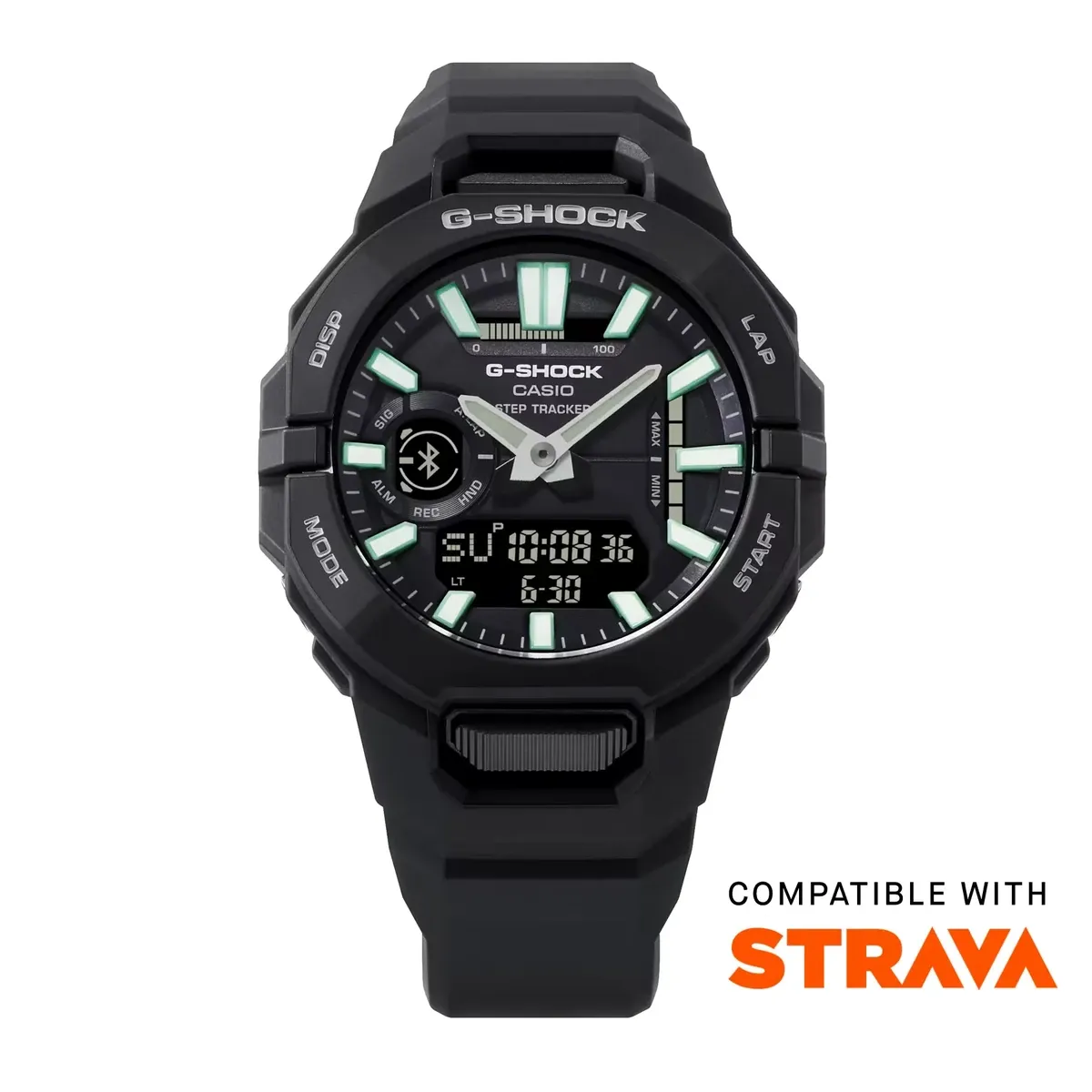 Vista frontal del reloj sobre fondo blanco con texto de compatibilidad con Strava en la esquina inferior derecha.