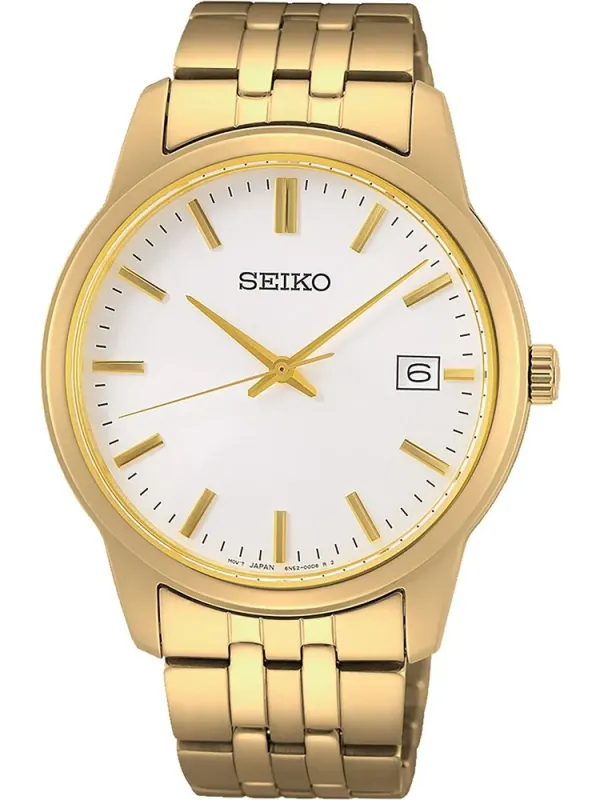 Vista frontal completa del reloj dorado con esfera blanca sobre fondo blanco.