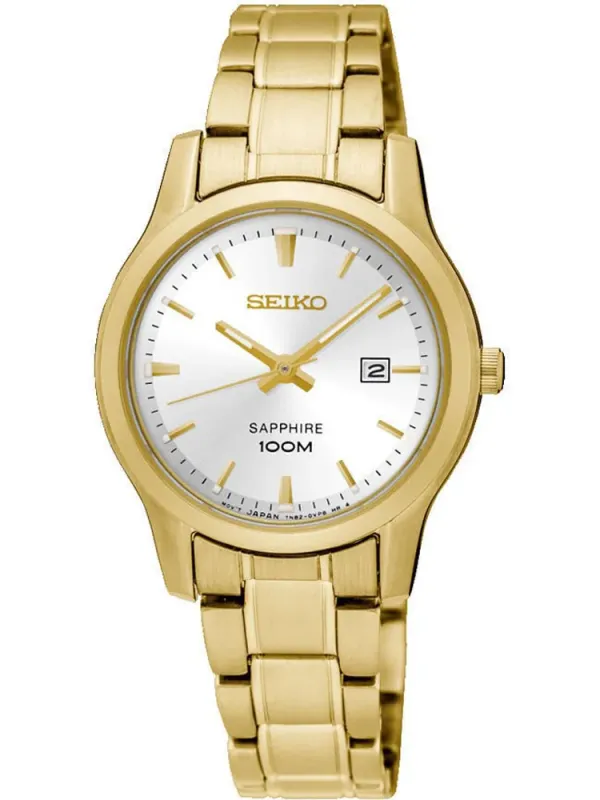 Vista frontal completa del reloj dorado con esfera blanca sobre fondo blanco