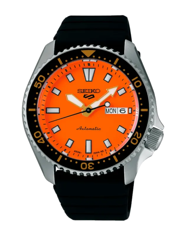 Vista frontal completa del reloj, centrado sobre fondo blanco.
