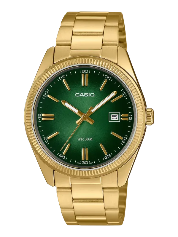 Vista frontal de reloj dorado con esfera verde, fondo dividido en blanco y negro.