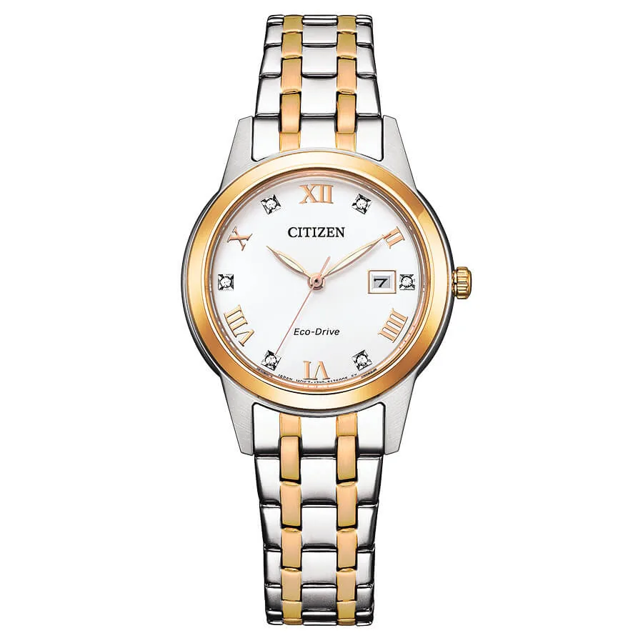 Vista frontal completa de reloj bicolor acero y oro con esfera blanca, fondo blanco.