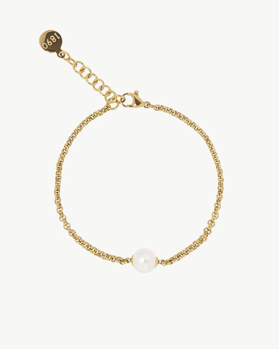 Gold chain bracelet with white pearl, top view on a pure white background.
