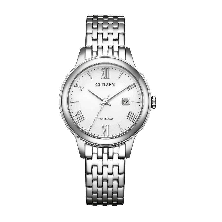 Vista frontal completa del reloj con brazalete de acero y esfera blanca sobre fondo blanco.