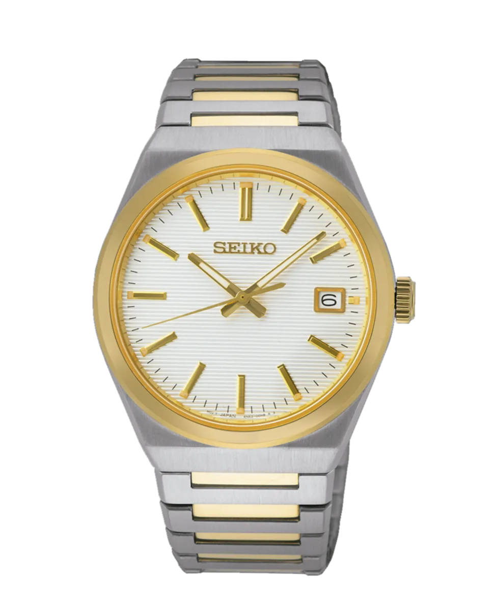 Vista frontal completa del reloj, fondo blanco, esfera blanca con bisel dorado y brazalete bicolor acero y oro.